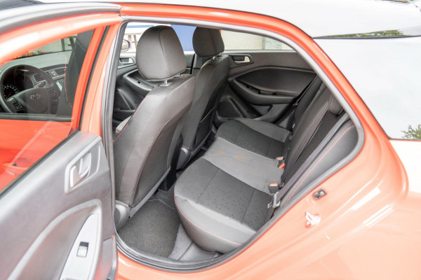 Hyundai i20 1.0 T-GDI Premium Automaat|Prijs rijklaar incl 12 mnd garantie|Afn Trekhaak Clima Navi Camera