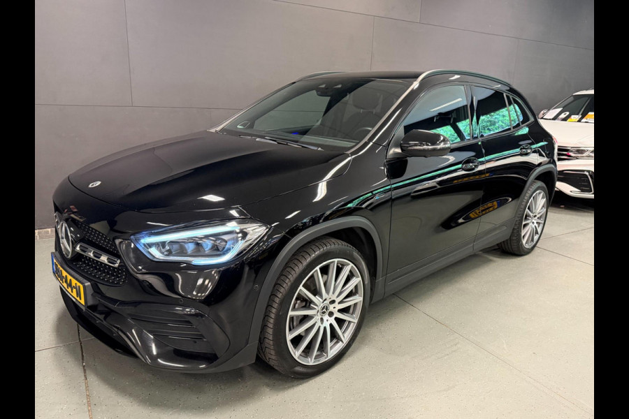 Mercedes-Benz GLA 250 e AMG Line 20'' NAVI/DAB/CARPLAY/WIDE-SCREEN/SFEERVERL/STOEL-VENTILATIE/BURMESTER///