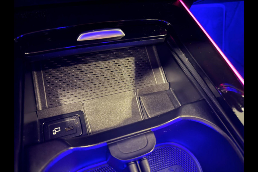 Mercedes-Benz GLA 250 e AMG Line 20'' NAVI/DAB/CARPLAY/WIDE-SCREEN/SFEERVERL/STOEL-VENTILATIE/BURMESTER///