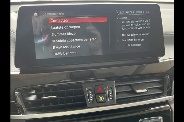 BMW X1 sDrive20i 192PK VDL Nedcar Edition | Pano | Trekhaak | LED | M Sport | Stoelverwarming | Leder | HUD | Elek. achterklep | Camera |