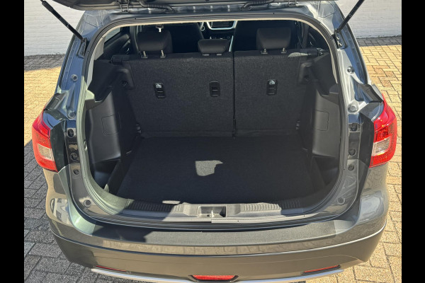 Suzuki S-Cross 1.0 Boosterjet Exclusive Cruise control Climate control Apple Carplay Android Auto Stoelverwarming Navigatie