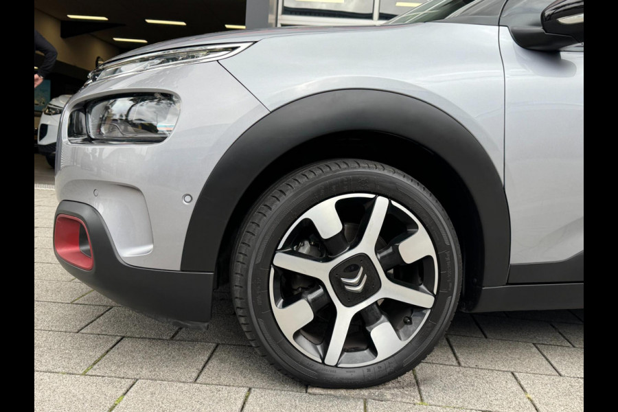 Citroën C4 Cactus 1.2 PureTech Shine - AUTOMAAT - * 73.717 KM * Navigatie I Airco I PDC I Apple Carplay I Dealer onderhouden