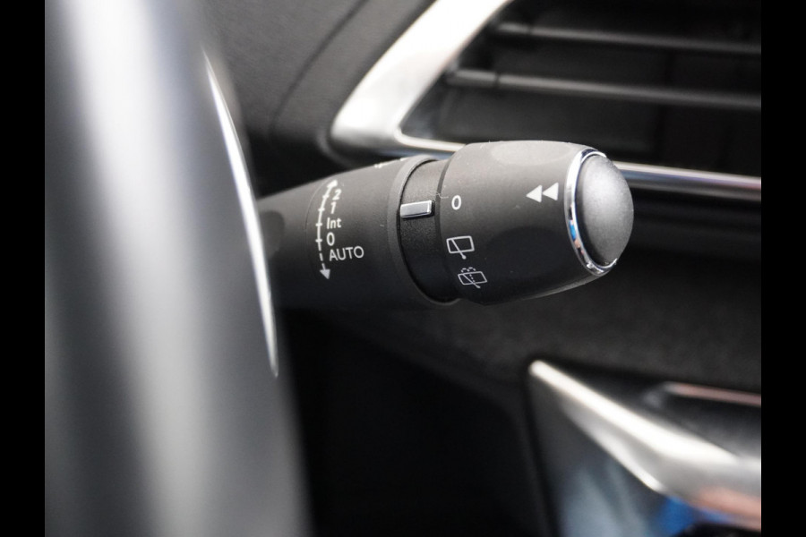 Peugeot 5008 1.5 BlueHDI Allure Pack Business VAN: 34.900,- VOOR 32.877,- UW HERFSTVOORDEEL: 2.023,- EURO 7pl | ADAPTIVE CRUISE | CAMERA | DODE HOEK HERKENNING | DEALER ONDERHOUDEN | RIJKLAARPRIJS incl. 12mnd BOVAG