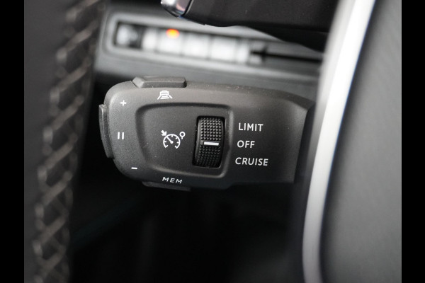 Peugeot 5008 1.5 BlueHDI Allure Pack Business VAN: 34.900,- VOOR 32.877,- UW HERFSTVOORDEEL: 2.023,- EURO 7pl | ADAPTIVE CRUISE | CAMERA | DODE HOEK HERKENNING | DEALER ONDERHOUDEN | RIJKLAARPRIJS incl. 12mnd BOVAG