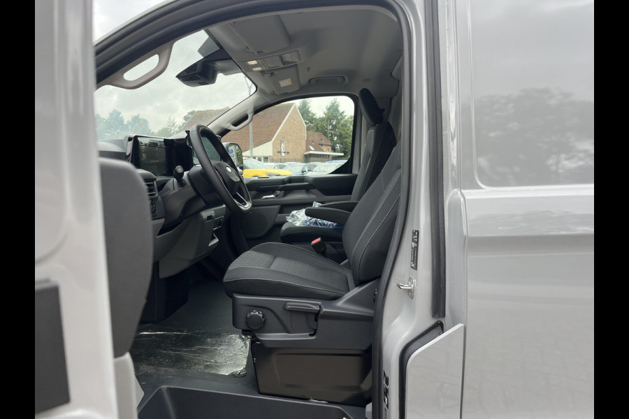 Ford Transit E-Custom 340 L2H1 Limited 65 kWh | SCI | Ford Voorraad | Trekhaak | Drive Assistance Pack | Stoelverwarming | 17 Inch | Passagiersstoel | Rijklaarprijs |