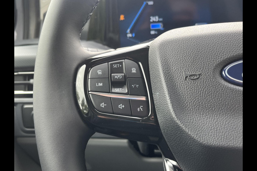Ford Transit E-Custom 340 L2H1 Limited 65 kWh | SCI | Ford Voorraad | Trekhaak | Drive Assistance Pack | Stoelverwarming | 17 Inch | Passagiersstoel | Rijklaarprijs |