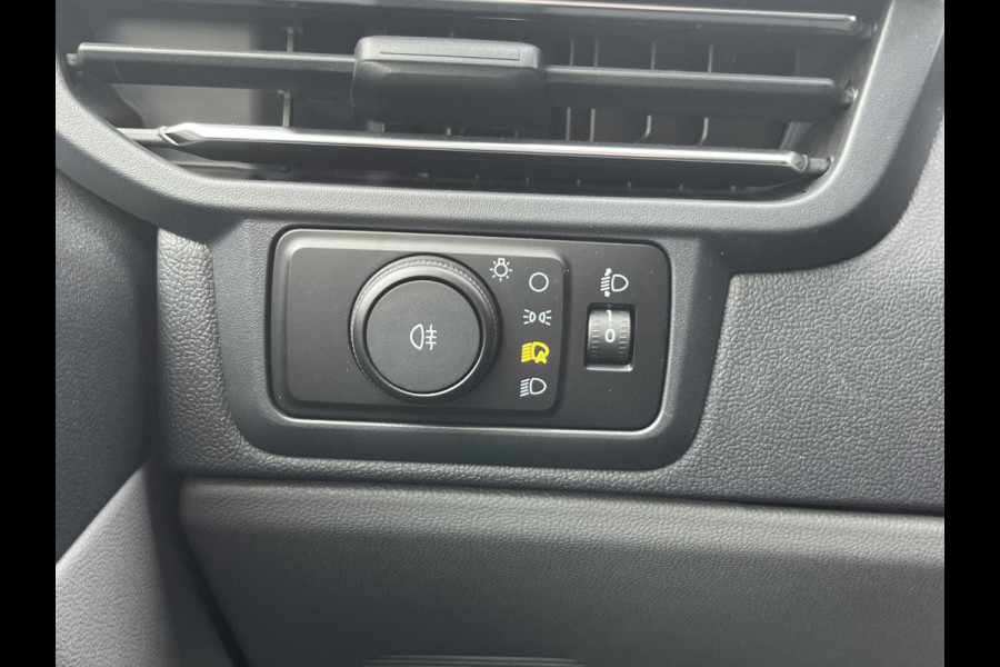 Ford Transit E-Custom 340 L2H1 Limited 65 kWh | SCI | Ford Voorraad | Trekhaak | Drive Assistance Pack | Stoelverwarming | 17 Inch | Passagiersstoel | Rijklaarprijs |