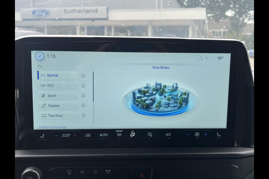 Ford Transit E-Custom 340 L2H1 Limited 65 kWh | SCI | Ford Voorraad | Trekhaak | Drive Assistance Pack | Stoelverwarming | 17 Inch | Passagiersstoel | Rijklaarprijs |