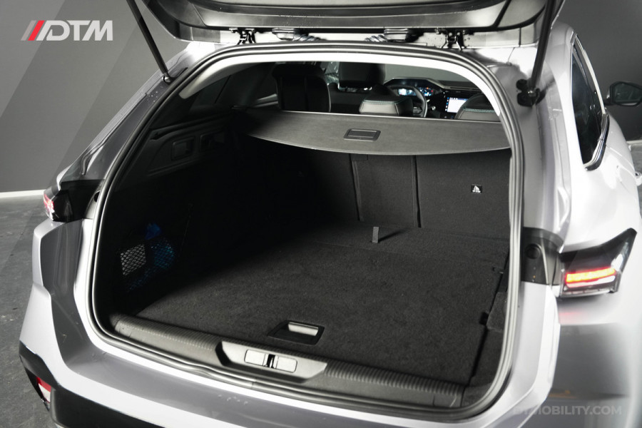 Peugeot 308 SW 1.2 PureTech Allure Pack | 360 |
