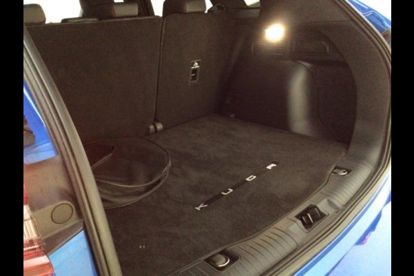 Ford Kuga 2.5 PHEV ST-Line X 243pk | Driver Assistance Pack | Winterpack | Wegklapbare Trekhaak | All Weather Banden | Technology Pack | 2.100kg Trekgewicht | Verlengde fabrieks garantie tot 03-2029