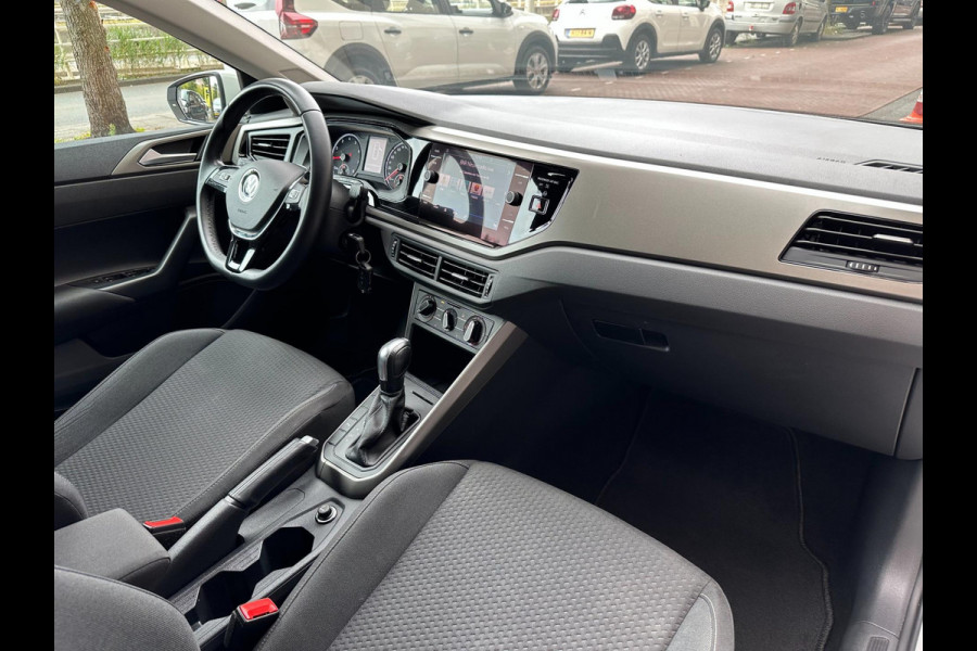 Volkswagen Polo Automaat 5 Deurs Airco Carplay