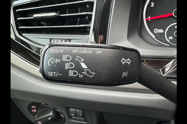 Volkswagen Polo Automaat 5 Deurs Airco Carplay