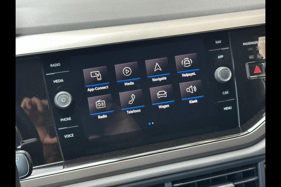 Volkswagen Polo Automaat 5 Deurs Airco Carplay