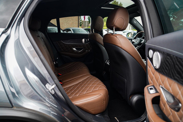 Mercedes-Benz GLC Coupé 250 4MATIC | Designo Luxe Leder | Schuif/kanteldak | Camera | Treeplank | Trekhaak elektrisch | LED