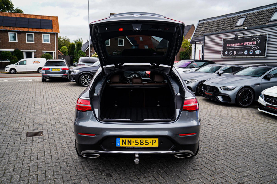 Mercedes-Benz GLC Coupé 250 4MATIC | Designo Luxe Leder | Schuif/kanteldak | Camera | Treeplank | Trekhaak elektrisch | LED