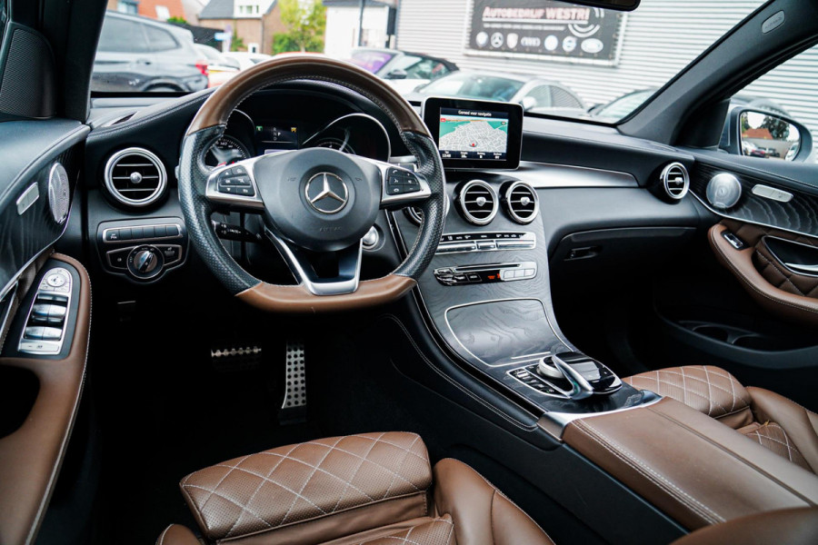 Mercedes-Benz GLC Coupé 250 4MATIC | Designo Luxe Leder | Schuif/kanteldak | Camera | Treeplank | Trekhaak elektrisch | LED