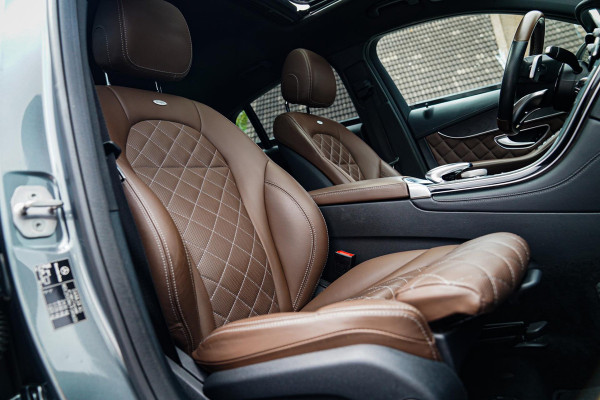 Mercedes-Benz GLC Coupé 250 4MATIC | Designo Luxe Leder | Schuif/kanteldak | Camera | Treeplank | Trekhaak elektrisch | LED