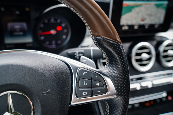 Mercedes-Benz GLC Coupé 250 4MATIC | Designo Luxe Leder | Schuif/kanteldak | Camera | Treeplank | Trekhaak elektrisch | LED