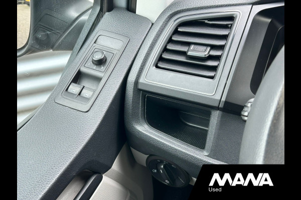Volkswagen Transporter 2.0TDI 102PK L2H1 Imperiaal Trekhaak Airco Cruise control