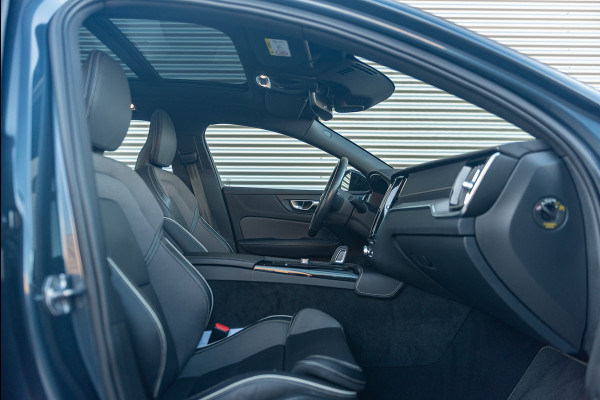 Volvo S60 T6 Aut. Plug-in Hybrid R-Design Leder ACC 360Camera 340pk