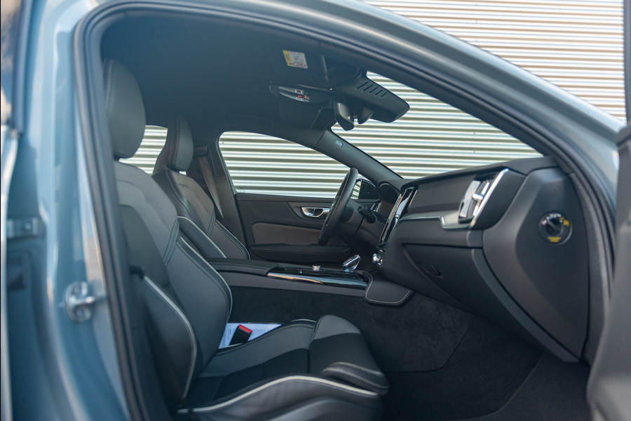 Volvo S60 T6 Aut. Long Range Ultimate Dark ACC Leder Stoel+Stuurverwarming 350pk