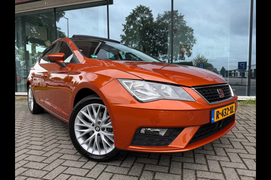 Seat Leon 1.5 TSI Business Intense - Schuif/panodak - Climate - Navi - Camera