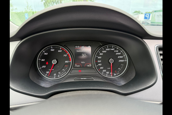 Seat Leon 1.5 TSI Business Intense - Schuif/panodak - Climate - Navi - Camera