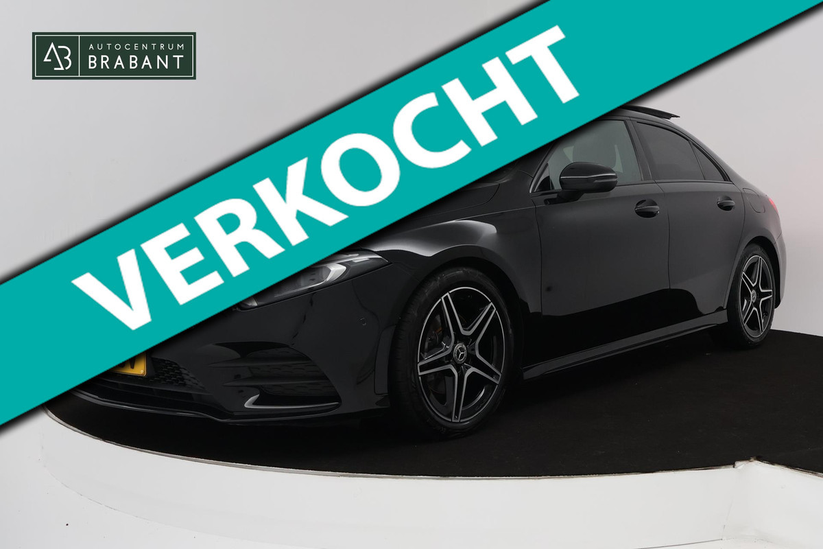 Mercedes-Benz A-Klasse 180 Business Solution AMG (PANORAMADAK, SFEERVERLICHTING, STOELVERWARMING, CAMERA, GOED ONDERHOUDEN) Mercedes-Benz A-Klasse 180 Business Solution AMG (PANORAMADAK, SFEERVERLICHTING, STOELVERWARMING, CAMERA, GOED ONDERHOUDEN)