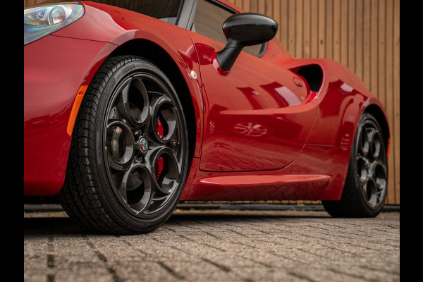 Alfa Romeo 4C 1750TBI TCT Edizione Speciale | nr. 062/100 | Akrapovic | Subliem!