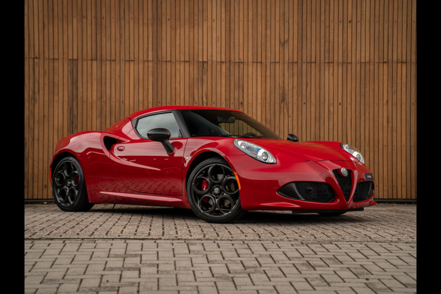 Alfa Romeo 4C 1750TBI TCT Edizione Speciale | nr. 062/100 | Akrapovic | Subliem!