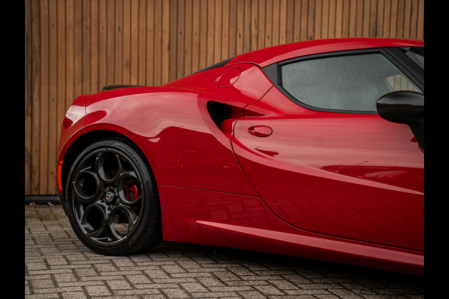 Alfa Romeo 4C 1750TBI TCT Edizione Speciale | nr. 062/100 | Akrapovic | Subliem!