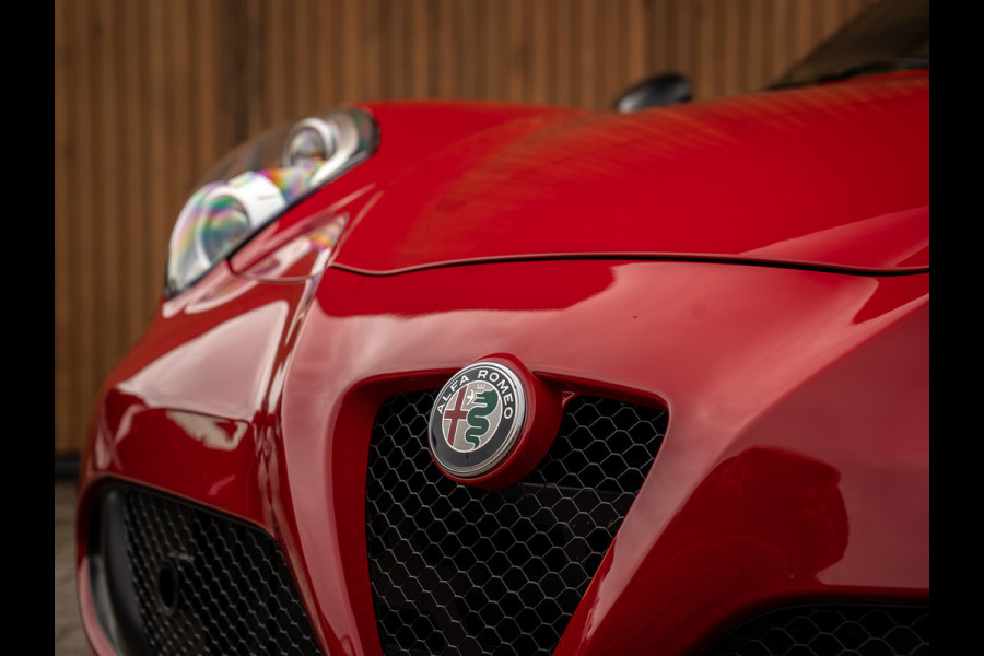 Alfa Romeo 4C 1750TBI TCT Edizione Speciale | nr. 062/100 | Akrapovic | Subliem!