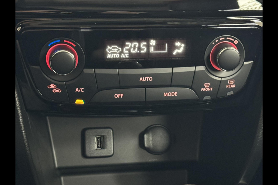 Suzuki Vitara 1.4 Boosterjet Style Smart Hybrid Adaptive cruise control Climate control Stoelverwarming Apple / Android Pano