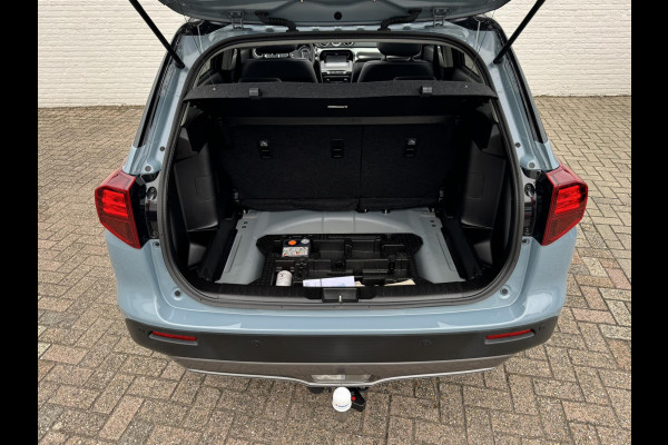 Suzuki Vitara 1.4 Boosterjet Style Smart Hybrid Adaptive cruise control Climate control Stoelverwarming Apple / Android Pano