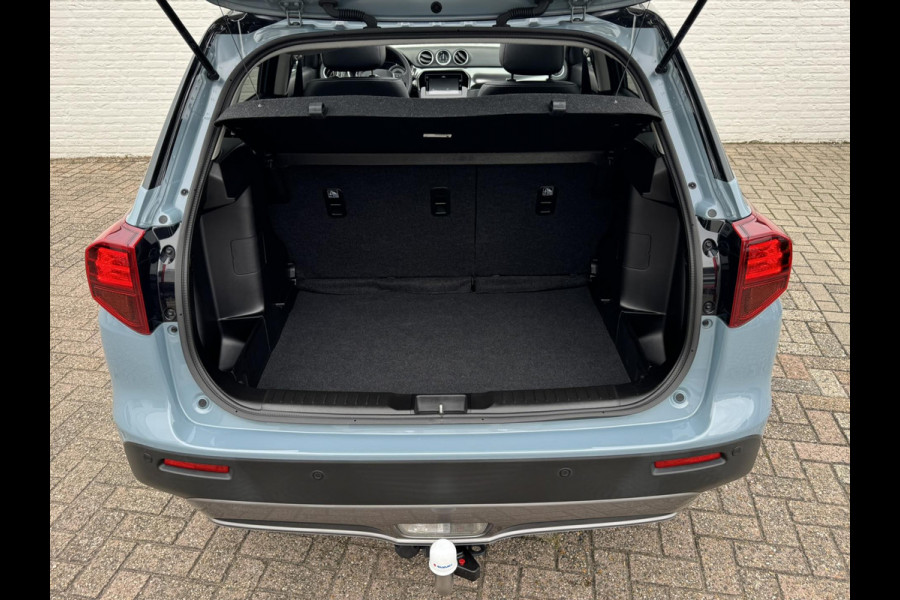 Suzuki Vitara 1.4 Boosterjet Style Smart Hybrid Adaptive cruise control Climate control Stoelverwarming Apple / Android Pano