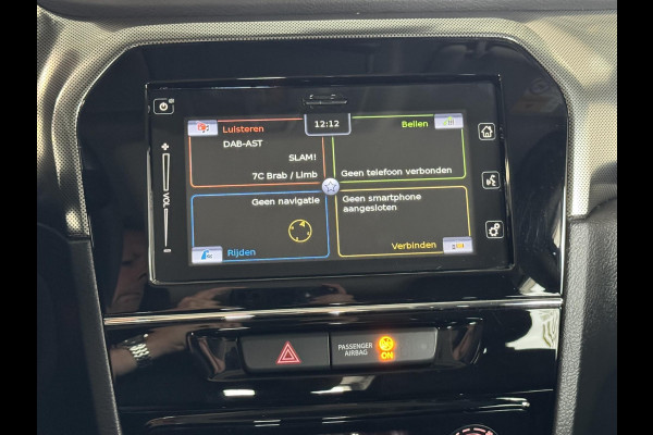 Suzuki Vitara 1.4 Boosterjet Style Smart Hybrid Adaptive cruise control Climate control Stoelverwarming Apple / Android Pano