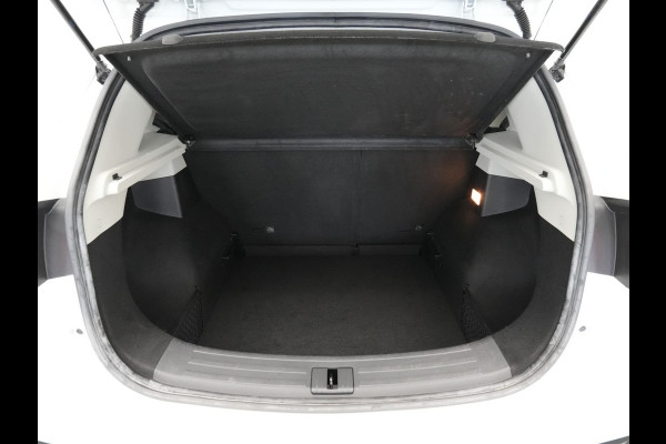 MG ZS EV Standard Range Luxury 50 kWh Navigatie 360 Camera Panoramadak Acc Pdc 310
