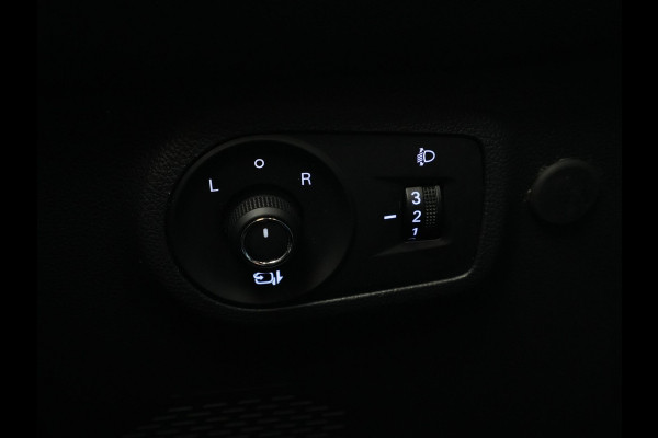 MG ZS EV Standard Range Luxury 50 kWh Navigatie 360 Camera Panoramadak Acc Pdc 310