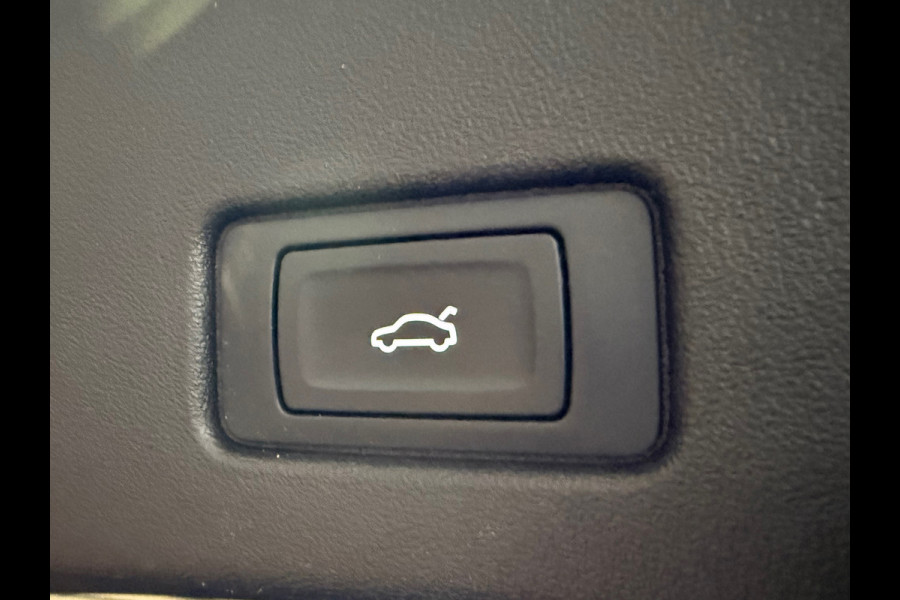 Audi Q4 e-tron 40 Launch edition 77 kWh | Adaptive Cruise | Carplay | Stoelverwarming