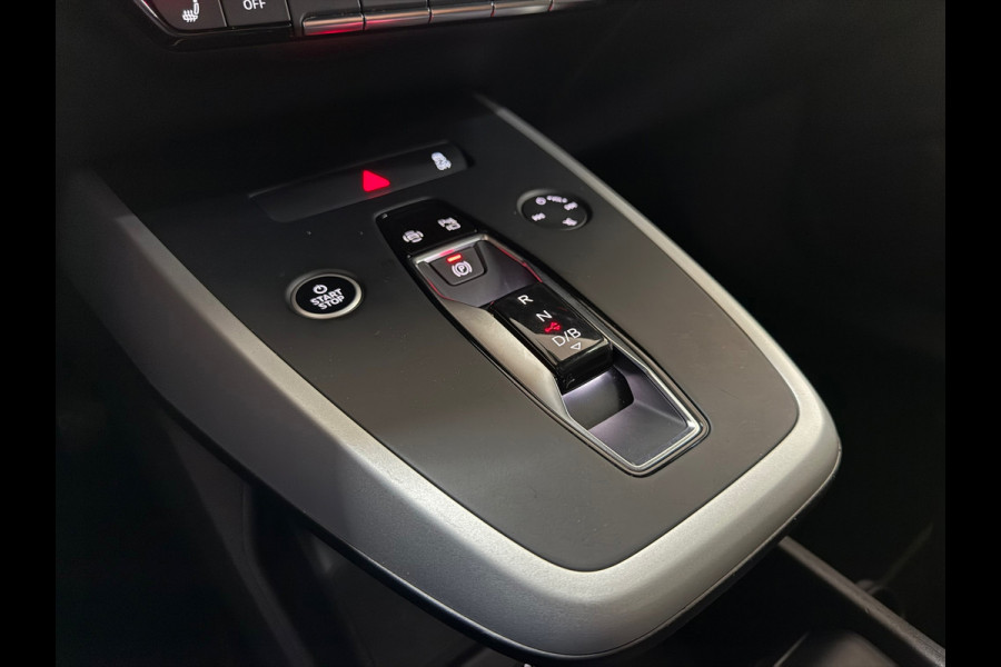 Audi Q4 e-tron 40 Launch edition 77 kWh | Adaptive Cruise | Carplay | Stoelverwarming