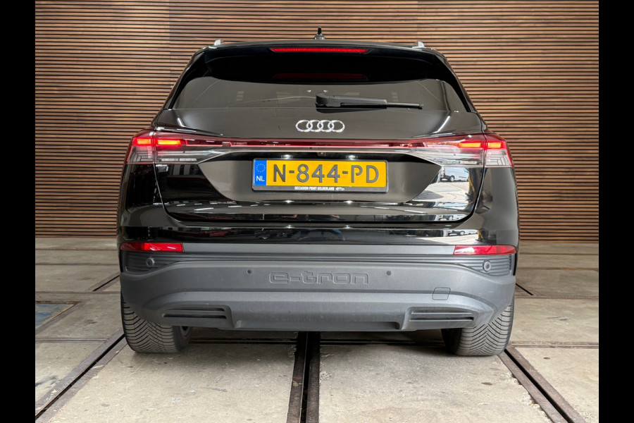 Audi Q4 e-tron 40 Launch edition 77 kWh | Adaptive Cruise | Carplay | Stoelverwarming