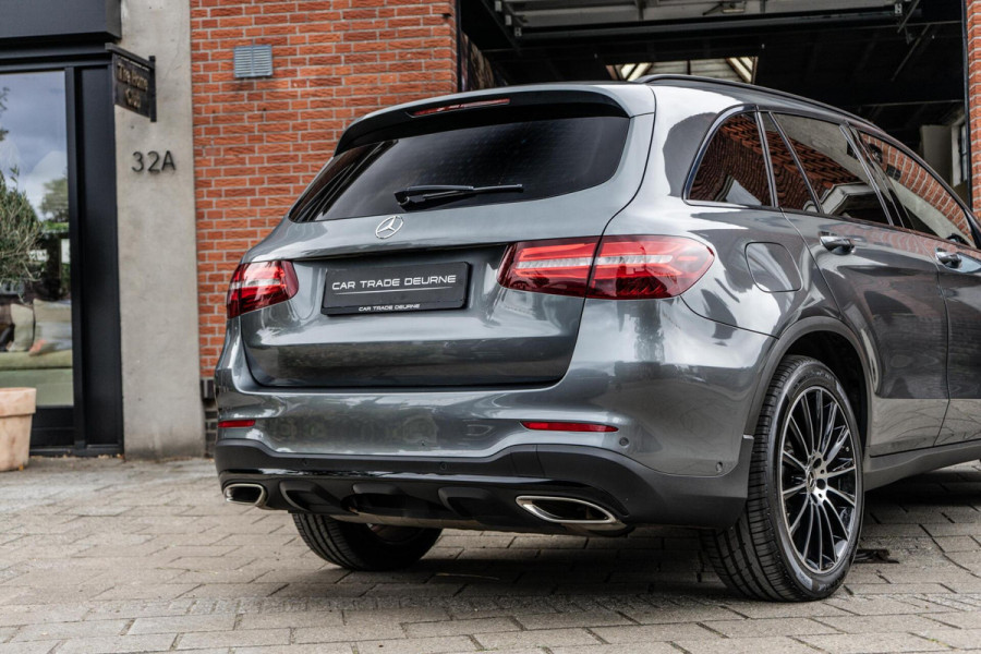 Mercedes-Benz GLC 250 4MATIC AMG Pano / Trekhaak / Camera