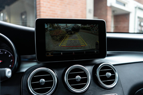 Mercedes-Benz GLC 250 4MATIC AMG Pano / Trekhaak / Camera
