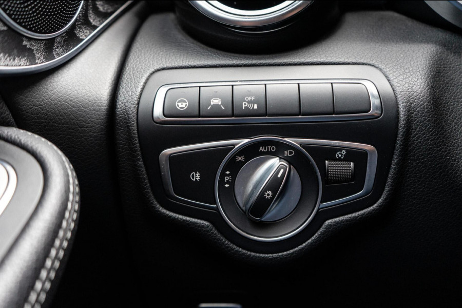 Mercedes-Benz GLC 250 4MATIC AMG Pano / Trekhaak / Camera