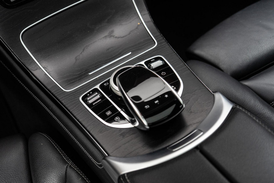 Mercedes-Benz GLC 250 4MATIC AMG Pano / Trekhaak / Camera