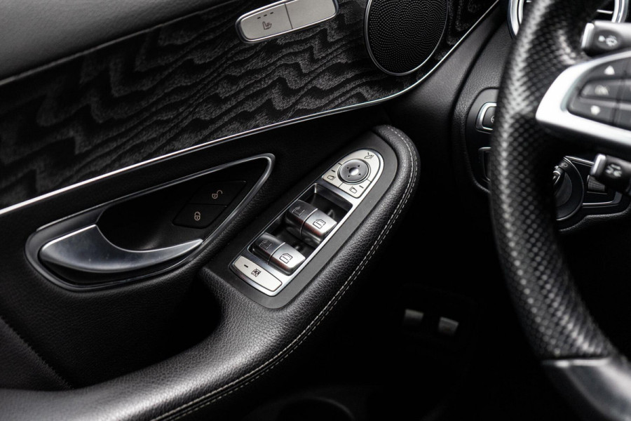 Mercedes-Benz GLC 250 4MATIC AMG Pano / Trekhaak / Camera