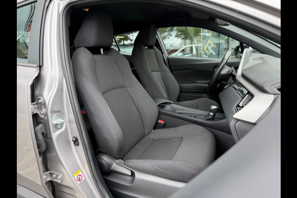 Toyota C-HR 1.8 Hybrid DYNAMIC, CarPlay, Full LED, Camera