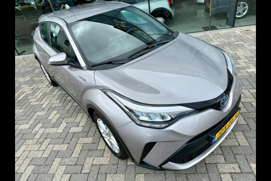 Toyota C-HR 1.8 Hybrid DYNAMIC, CarPlay, Full LED, Camera