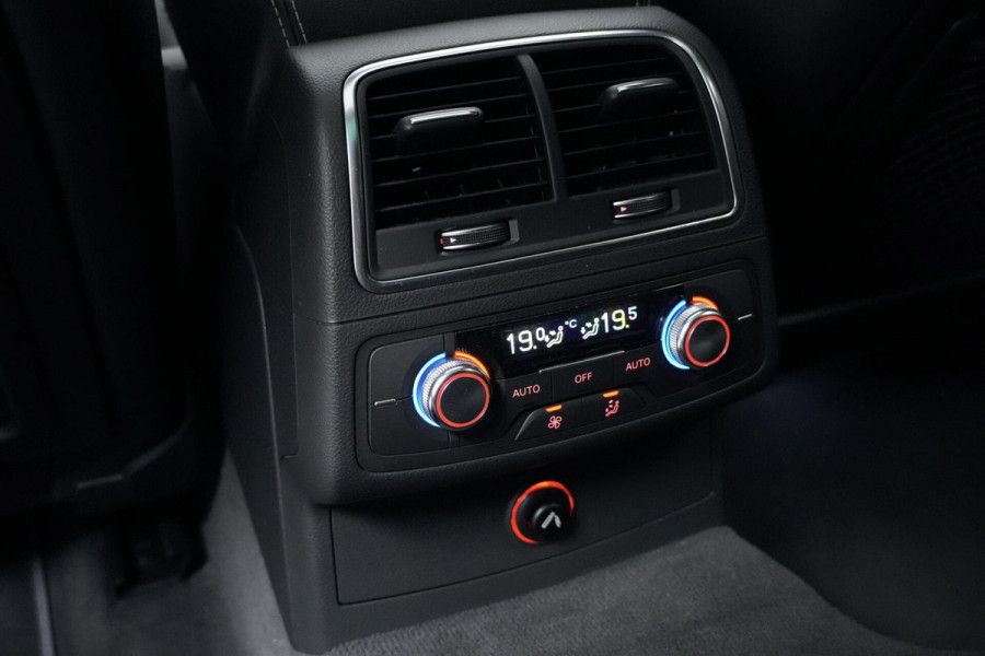 Audi A6 Avant 2.0 TFSI quattro 3x S Line 252 PK |Pano-dak | CarPlay | Black Optic | LED-Matrix | Stoelverwarming | Bose | Camera | 20 "