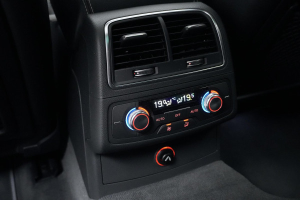 Audi A6 Avant 2.0 TFSI quattro 3x S Line 252 PK |Pano-dak | CarPlay | Black Optic | LED-Matrix | Stoelverwarming | Bose | Camera | 20 "